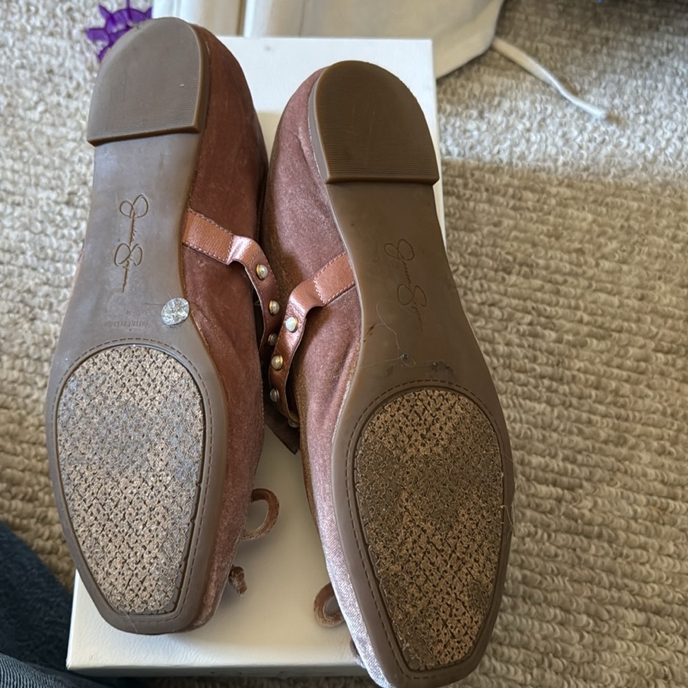 Jessica Simpson velvet, pearl and satin flats - Picture 3 of 4